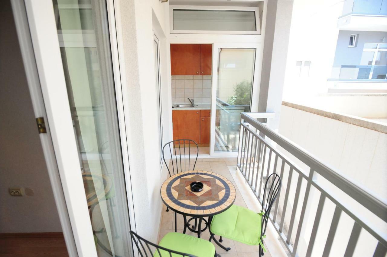 Apartments Knezevic Makarska Extérieur photo