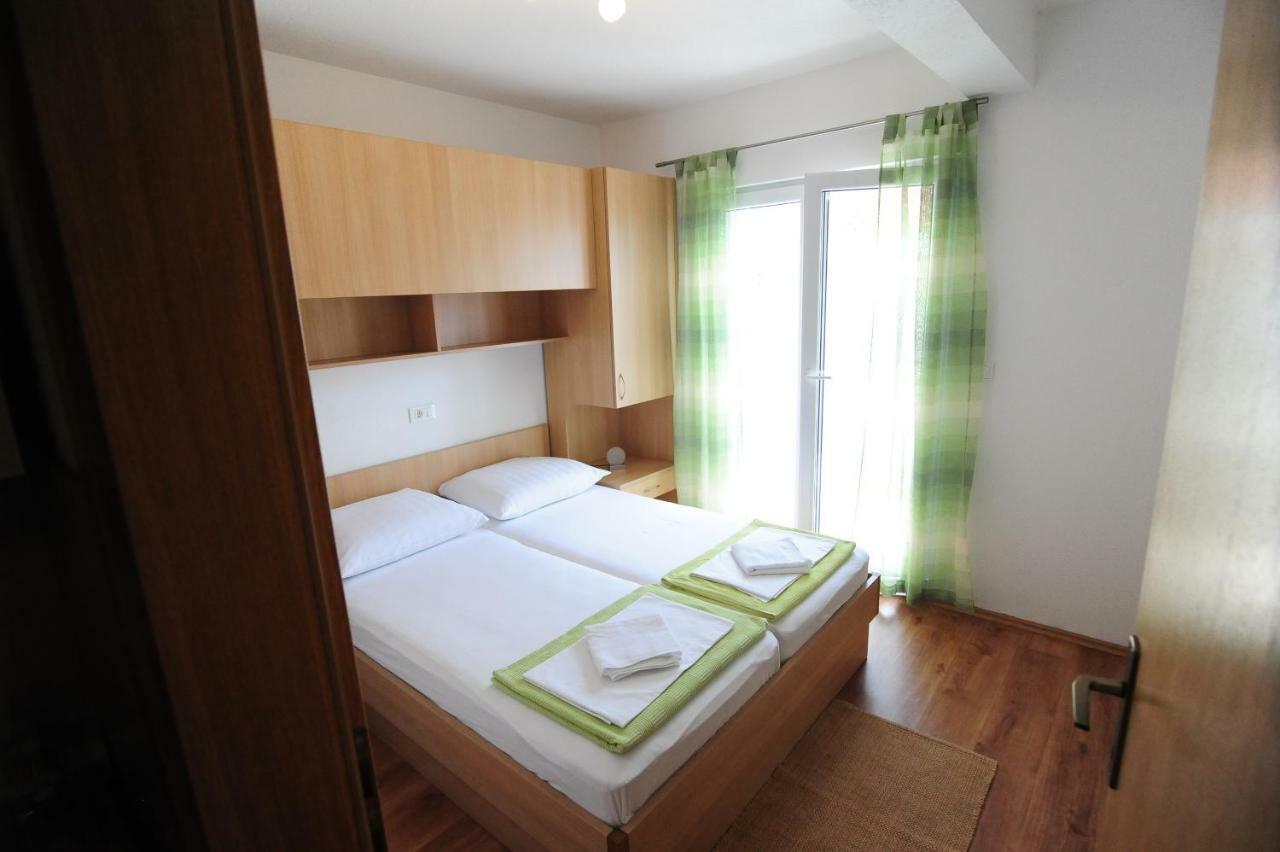 Apartments Knezevic Makarska Extérieur photo