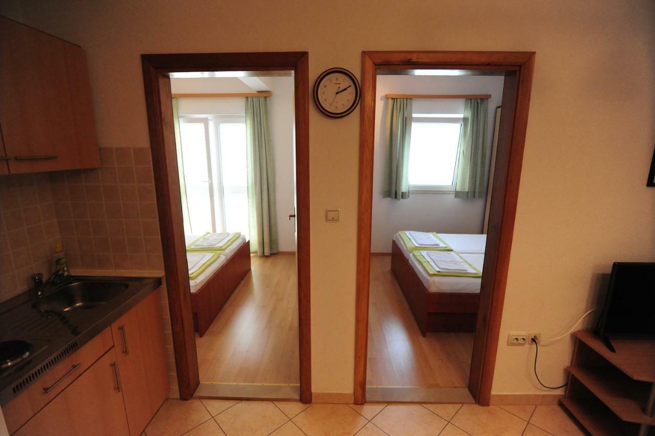 Apartments Knezevic Makarska Extérieur photo